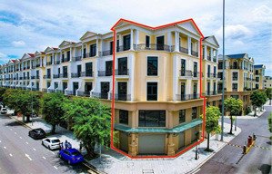 shophouse góc đảo dừa, trên đường 30m, lối đi lại của chung cư và thấp tầng, diện tích sử dụng lớn