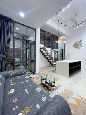 căn hộ 2pn siêu rộng 120m2 nguyễn cữu vân, bình thạnh - thuận tiện di chuyển q1,3 -giá 14tr3 còn tl