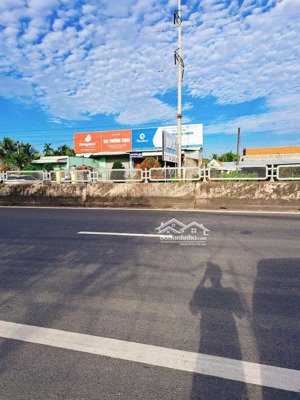 cần cho thuê đất mặt tiền đường quốc lộ 1a,châu thành,xã thân cửu nghĩa tiền giang-6000 m2