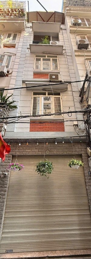 chính chủ gửi bán nhà lạc long quân, ngõ thông ô tô tải, diện tích 40m2,mặt tiền 3,5m, xây 4,5 tầng