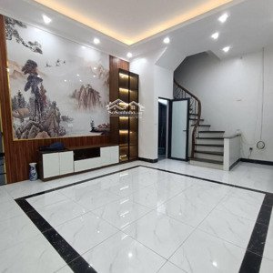 siêu hot hai bà 33m2 5 tầng full đồ cách phố 30m tiện ích ngập tràn