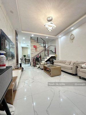 hiếm gặp! lô góc phố xã đàn, ngõ thông thoáng, trước nhà rộng 3m, ô tô đỗ gần, 41m2*5t