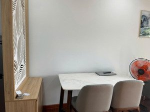 bcons green view giá rẻ: căn 52m² 2pn giá 2,08 tỷ và giá 2,2 tỷ full nội thất