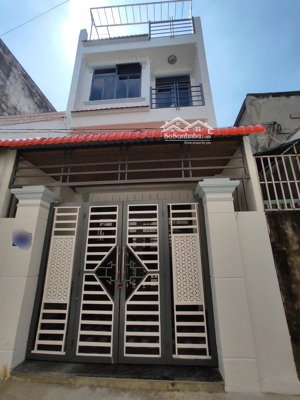 nhà 3 tầng ( 4.5 x 16 ) hẻm xe hơi nguyễn ảnh thủ trung mỹ tây