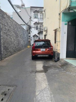 hoàng hoa thám p6 bình thạnh (5,5x10m) 2tầng 2pn 3wc cao cấp. giá 5,85 tỷ tl mạnh