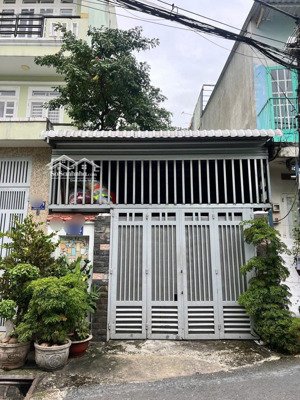 nhà ( 4 x 20m ) 2 mặt tiền hẻm xe tải nguyễn ảnh thủ, trung mỹ tây