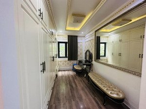 bán nhà mặt phố phan bội châu, 556m2, giá 415 tỷ, mảnh đất vàng quận hoàn kiếm, 