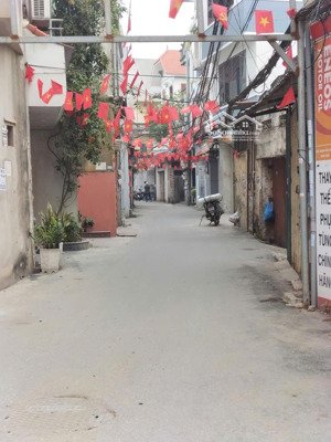 siêu hiếm. lô đất duy nhất còn sót tại yên phú liên ninh dt40m2 . mt 4.1m giá siêu hời 4,35 tỷ