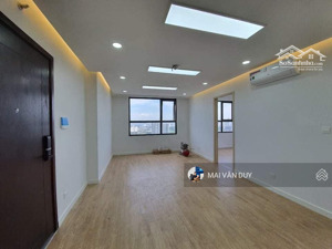 cho thuê căn hộ văn phòng vinhomes dcapitale, studio 35m2 giá 11.5tr/tháng