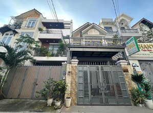 hàng hiếm: bán nhà 3 tầng - ngay trung tâm thương mại giga mall - phạm văn đồng