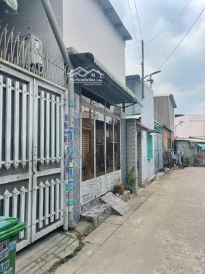 dãy trọ 2 sẹc đoàn văn cự - p tam hoà (tam hiệp), đi bộ ra gx trinh vương, đường xe hơi thông