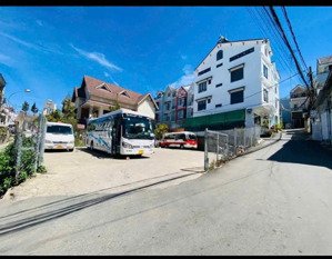 lô đất vàng trung tâm đà lạt cách hồ xuân hương 1km chợ kế bên đường ô tô lớn ngang 7m giá: 9.7tỷ