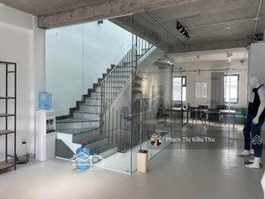 cho thuê nhà phố lakeview city dt 5x20m 1 trệt 3 lầu nội thất cơ bản giá 26tr lh 