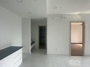 chính chủ cần tiền bán nhanh căn hộ 1pn charm city sẵn sổ hồng