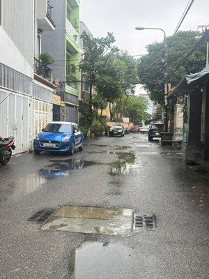 chính chủ cần bán nhà 3 tầng 3 mê kiệt đường nhựa 3 ô tô tránh nhau hà huy tập, thanh khê, đà nẵng