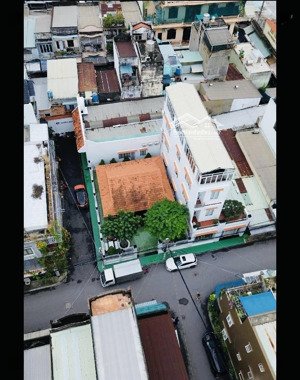 bán chùa tại tân bình, chùa tu tại gia, gần chợ phạm văn bạch, nhà ga t3, 340m2, 20x17m, đường 10m