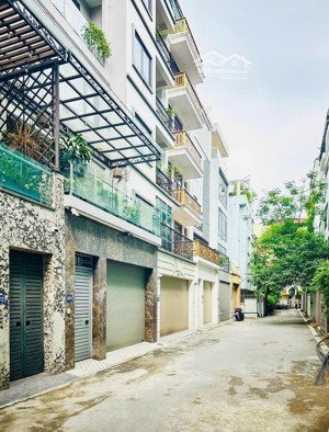 phân lô an ninh tốt cạnh công viên hoà bình ô tô tránh, 68.6m2 6 tầng thang máy mt: 6.2m, 22.5 tỷ