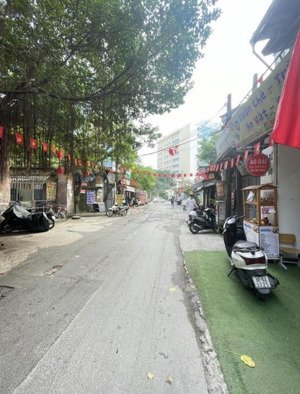 chính chủ bs yên bán nr 50m2 5pn 5t thang máy xịn ôtô đỗ cửa ngõ thông tại yên nghĩa giá hơn 8tỷ