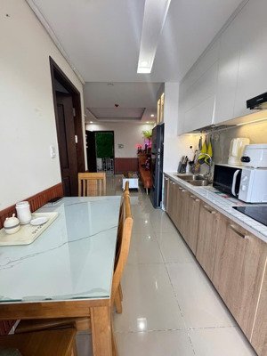 bán căn hộ ct2 vcn phước hải | giá chỉ 2,7 tỷ căn hộ đẹp nội thất đầy đủ view hồ bơi mát mẻ