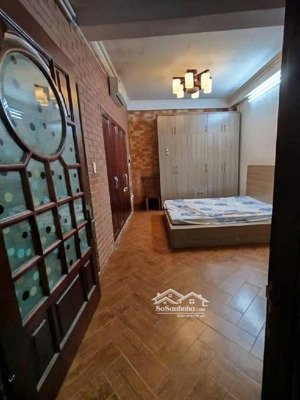 phú mỹ, mỹ đình 38m, 4 tầng, gần chợ, cách đường ô tô trách nhau 50m, nội thất đầy đủ.