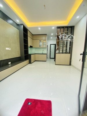 bán nhà trương định hoàng mai, 43m2 5t nhà xây mới, lô góc, thang máy, ô tô đỗ 15m, chỉ 8 tỷ hơn
