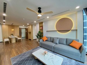 cho thuê căn hộ hà nội center point, 3 phòng ngủ, giá 15 tr/th. lh: 