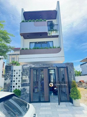 nhà đẹp mỹ gia gói 5 - ful nt điện tử - gần công viên mát mẻ giá chỉ 8ty550