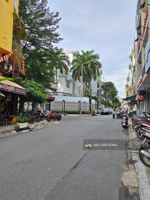 bán nhà hẻm ô tô thông, thích quảng đức, phú nhuận, 3.9m x 14m vuông vức