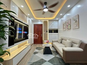 bán nhà xuân la, 3 ngủ, 34m2 chỉ 8.9 tỷ, lô góc, 10m ô tô - sát phố, nội thất xịn sò