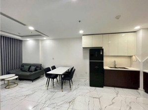 cho thuê gấp căn 2pn-2wc 70m2 full nội thất 15tr sunshine sky city