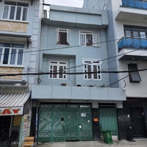 chdv 3 tầng đang cho thuê 40tr/tháng hxt 8m thông tại trục đường 20 dương quảng hàm, dt 6x20=120m2.