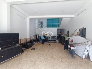 bán nhà 93m xuân bách quang tiến thông ô tô tránh kinh doanh