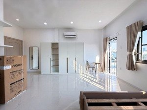 studio bancol full nt, âu cơ, tân bình gần vòng xoay lê đại hành, gần đh văn hiến