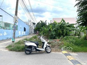 trảng dài! bán lô góc sr,tc, đường nhựa 6m, kinh doanh được, chỉ 3tỷ670