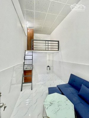 chính chủ cho thuê dãy nhà trọ 3tr3 1 trệt 1 lửng ở trung tâm tân phú đường tân hương