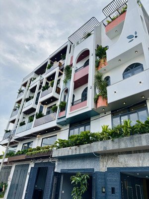 thiết kế sang trọng - khu đồng bộ - đường 9m cực vip - giá chỉ hơn 6 tỷ - thạnh xuân giáp gò vấp