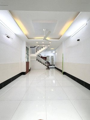 phú nhuận - 76m2 ngang 4,5m - 4 tầng 5pn6wc - 1 căn ra hxh hoàng hoa thám - nhỉnh 9 đồng