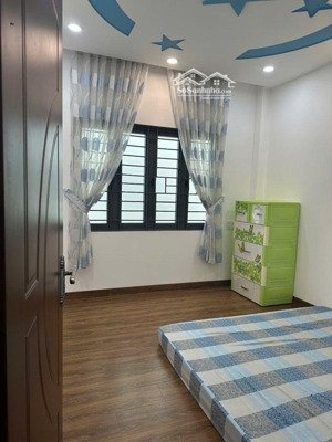 bán nhà riêng tại đường nguyễn trãi - phường chợ quán - 4 tầng - 44 m2 - 10,9 tỷ