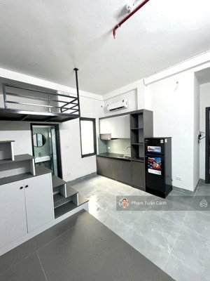 ccmn nguyễn khánh toàn , cầu giấy dt 90m x7 tầng, mt 6m
giá chỉ 2x tỷ ( 260tr/1m)