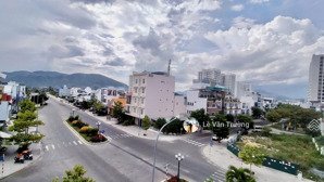 nhà vị trí đẹp 3 tầng - mặt tiền đường rộng 22m - thuận tiện kinh doanh - giá chỉ 16ty