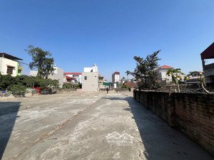 chuẩn bị khu đô thị olympic khởi công em cần bán mấy lô f0 thanh văn đường vào đất rộng 4m