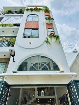 chủ cần bán nhà nguyễn văn trỗi, p10, phú nhuận, gần công viên hoàng văn thụ, giá 3tỷ7, dt 71,4m2