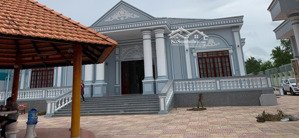 bán biệt thự + sân vườn rộng mặt tiền đường đinh tiên hoàng, xã tân hạnh, long hồ, vĩnh long