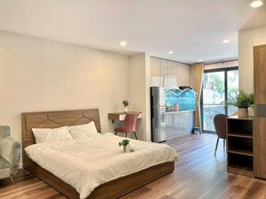 chdv trang bị full nội thất dọn phòng 2l/tuần có thang máy ngay hai bà trưng, nhà thờ tân định q1