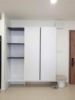 ch 2 phòng ngủ 2 wc the glory sẵn hợp đồng thuê 16 triệu/ tháng, full nội thất cao cấp