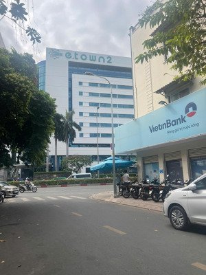 vị trí kd tuyệt vời, gần nhà ga t3 hoàng hoa thám_cộng hòa, hẻm 8m thông, 3pn, 65m2 dtsd, 6.x tỷ