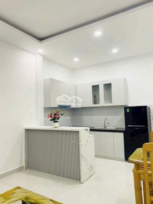 nhà mới xây đẹp tại vĩnh hải - nha trang - 88 m2 giá chỉ 2 tỷ 950 triệu - sổ hồng sang tên ngay