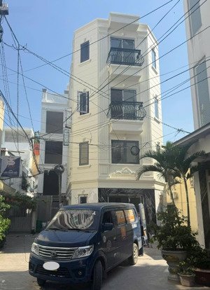 nhà mới đoán tết - phan xích long - 5 tầng btct - xây mới - 50m2 - hẻm xe hơi 16c - 13,65 tỉ