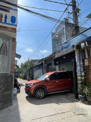 chỉ hơn 2tỷ có nhà shr hóc môn 4,3x14=64m2 2pn ngay ngã 4 nước đá sát hiệp thành city q12