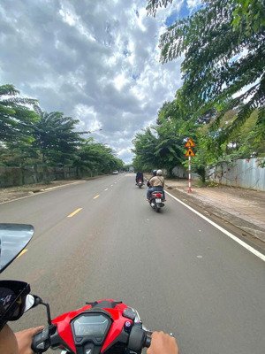 chính chủ cần bán gấp lô đất đẹp 5x23 giá tốt vị trí đắc địa xem là mê